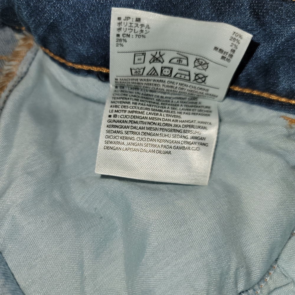 Old Navy Women's Rockstar Jeans, Size 18 Blue, Denim NWT. - Picture 12 of 14
